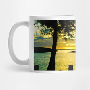 Tropical beach silhouettes Mug